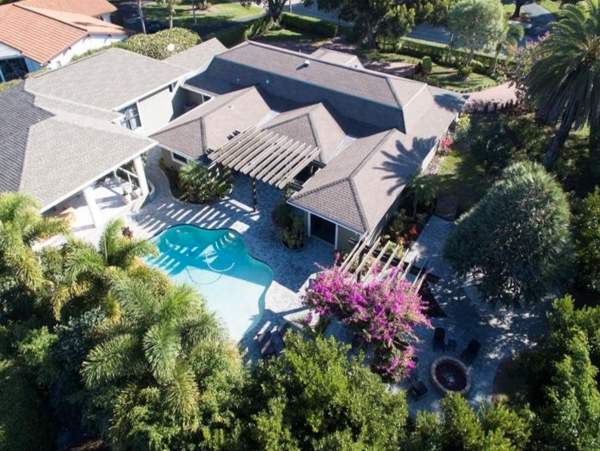 Gorgeous Naples 4 Bedroom Vacation Home